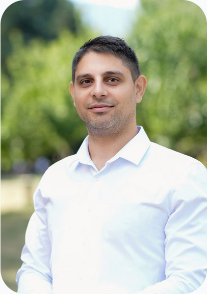 Alexander Hristov — Founder of Minimal Invest